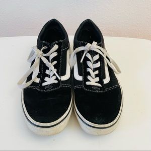 Black Vans